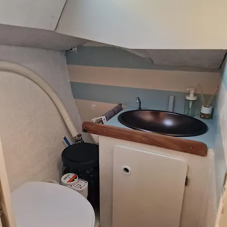 Skat - Tesouro Na água Hotel en barco *